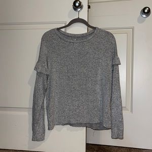 Long sleeve gray shirt
